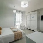 Sa Domu Colorada- Eleganza E Comfort Nel Centro Di Konukevi 3*