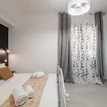 Sa Domu Colorada- Eleganza E Comfort Nel Centro Di 3* Villasimius