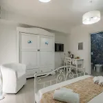 Sa Domu Colorada- Eleganza E Comfort Nel Centro Di Konukevi