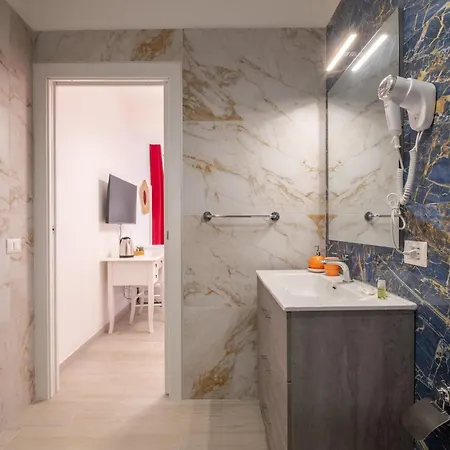 Гостьовий будинок Sa Domu Colorada- Eleganza E Comfort Nel Centro Di