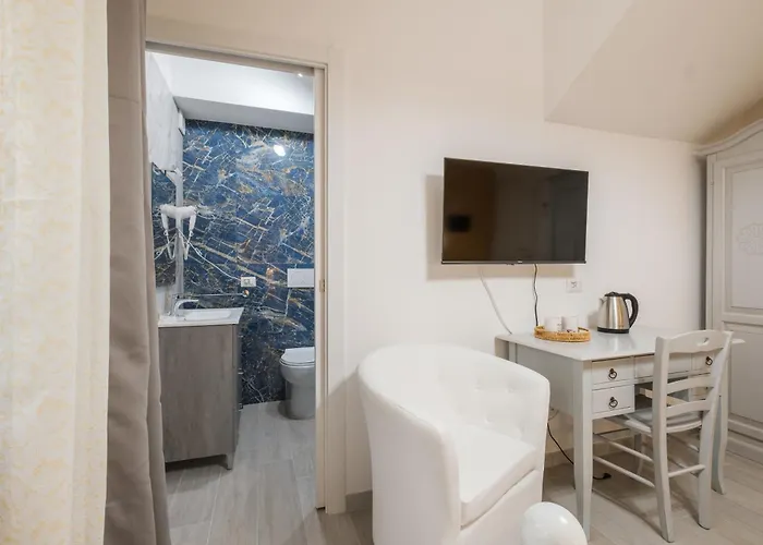 Sa Domu Colorada- Eleganza E Comfort Nel Centro Di 3* Villasimius