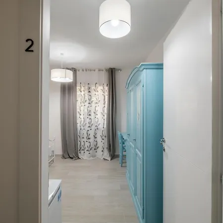 Pensionat Sa Domu Colorada- Eleganza E Comfort Nel Centro Di Villasimius