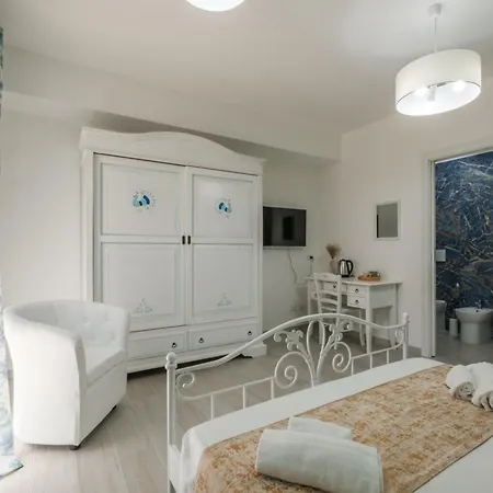 Sa Domu Colorada- Eleganza E Comfort Nel Centro Di Pensionat