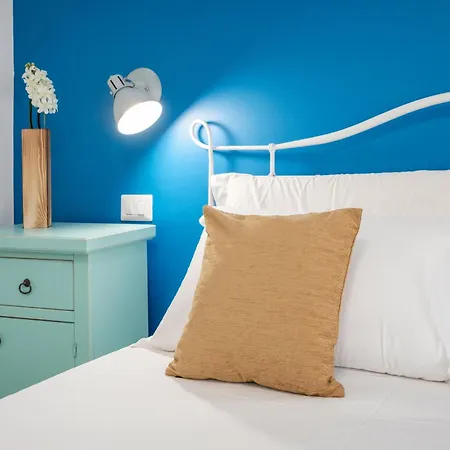 Pensionat Sa Domu Colorada- Eleganza E Comfort Nel Centro Di Villasimius