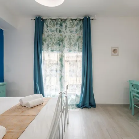 Sa Domu Colorada- Eleganza E Comfort Nel Centro Di Pensionat Villasimius