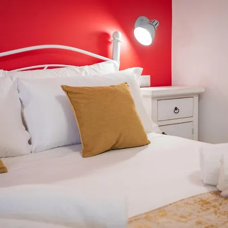 Sa Domu Colorada- Eleganza E Comfort Nel Centro Di 3*