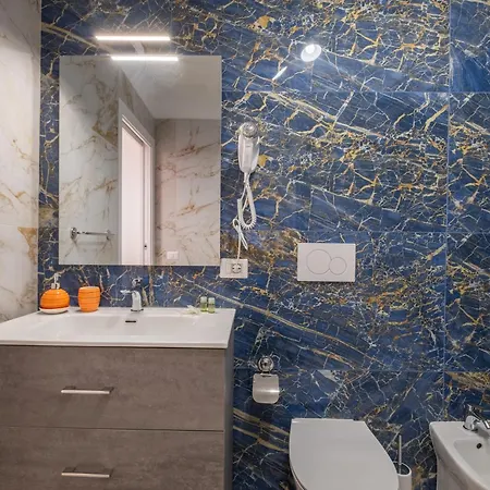 Sa Domu Colorada- Eleganza E Comfort Nel Centro Di Pensionat