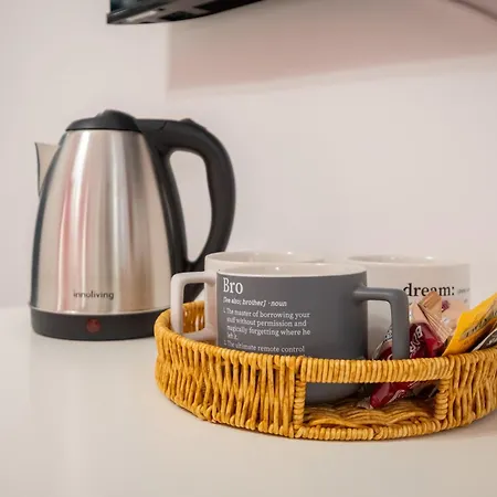 Sa Domu Colorada- Eleganza E Comfort Nel Centro Di Pensionat Villasimius