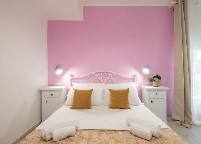 Maison d'hôtes Sa Domu Colorada- Eleganza E Comfort Nel Centro Di Villasimius
