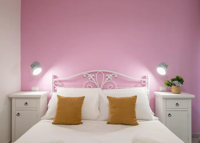 Sa Domu Colorada- Eleganza E Comfort Nel Centro Di Maison d'hôtes Villasimius