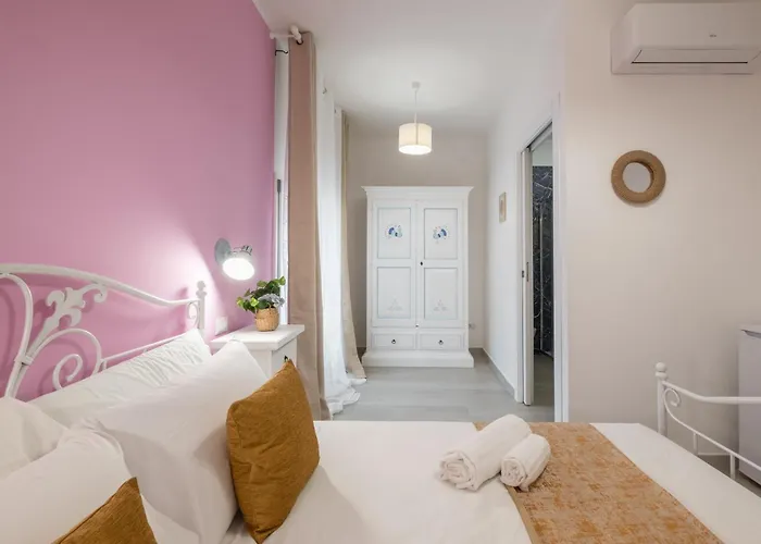 Sa Domu Colorada- Eleganza E Comfort Nel Centro Di Guest house