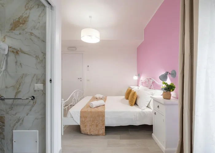 Sa Domu Colorada- Eleganza E Comfort Nel Centro Di Guest house