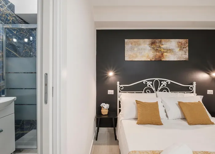 Sa Domu Colorada- Eleganza E Comfort Nel Centro Di Maison d'hôtes Villasimius