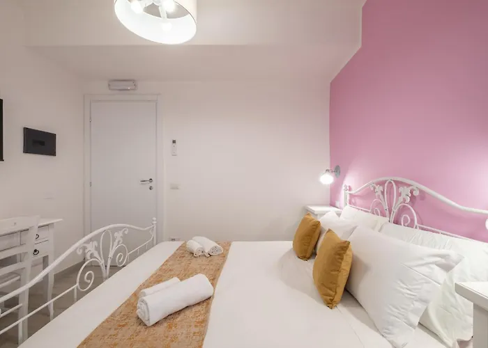 Sa Domu Colorada- Eleganza E Comfort Nel Centro Di 3* Villasimius