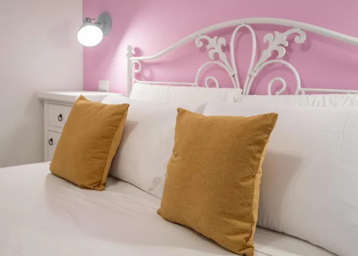 Sa Domu Colorada- Eleganza E Comfort Nel Centro Di Guest house 3*