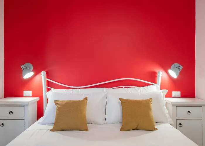 Maison d'hôtes Sa Domu Colorada- Eleganza E Comfort Nel Centro Di 3*