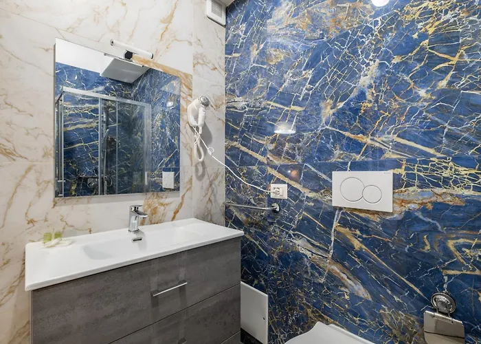 Guest house Sa Domu Colorada- Eleganza E Comfort Nel Centro Di 3*